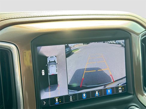 Used 2023 Chevrolet Silverado 2500 High Country w/ LPO, Hitch Package image 19