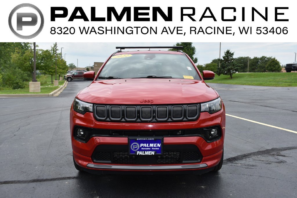 Certified 2022 Jeep Compass Limited AWD/4WD image 2