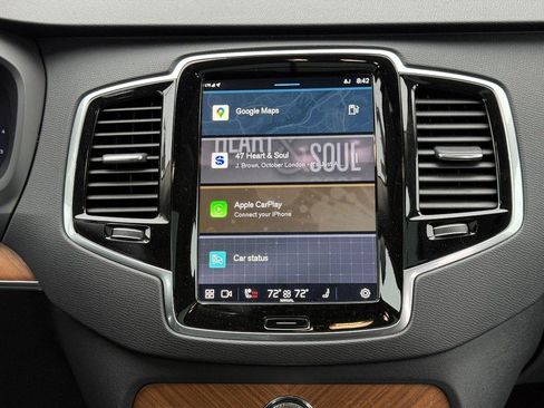 Certified 2023 Volvo XC90 B6 Plus w/ Protection Package Premier image 16