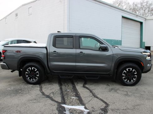 Certified 2024 Nissan Frontier PRO-4X w/ Technology Package image 8
