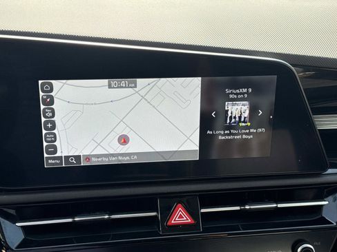 Used 2025 Kia Niro Wave image 28