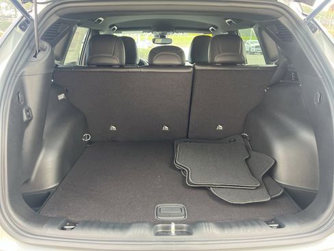 New 2026 Jeep Compass Limited image 20