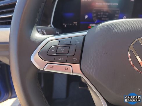 Used 2022 Volkswagen Jetta SE image 25