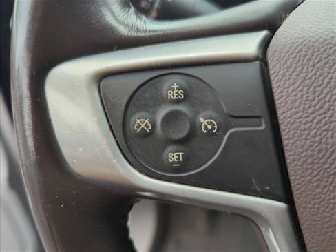 Used 2017 GMC Acadia SLT FWD image 14