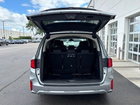 Used 2025 Honda Odyssey EX-L image 4
