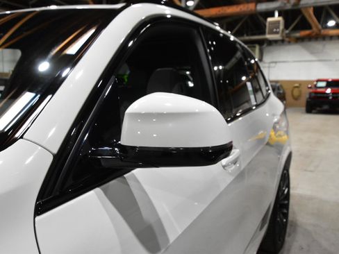 Used 2023 BMW X5 xDrive40i w/ M Sport Package image 71