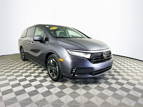 Used 2022 Honda Odyssey Elite image 3