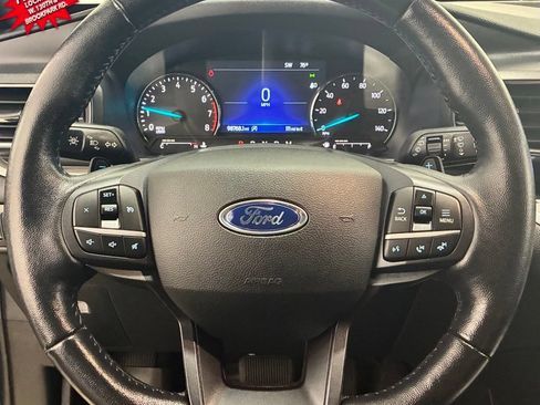 Used 2020 Ford Explorer XLT w/ Equipment Group 202A AWD/4WD image 11