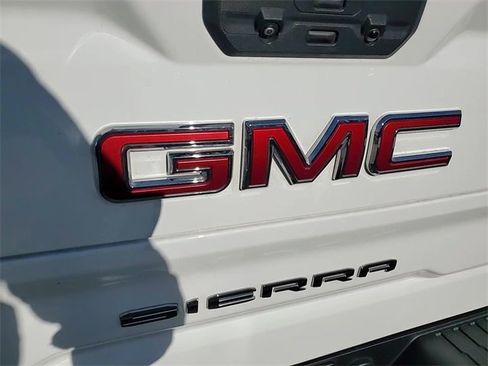 Certified 2023 GMC Sierra 1500 SLT w/ SLT Premium Package image 8