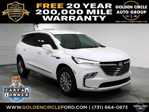Used 2024 Buick Enclave Essence w/ Technology Package image 1