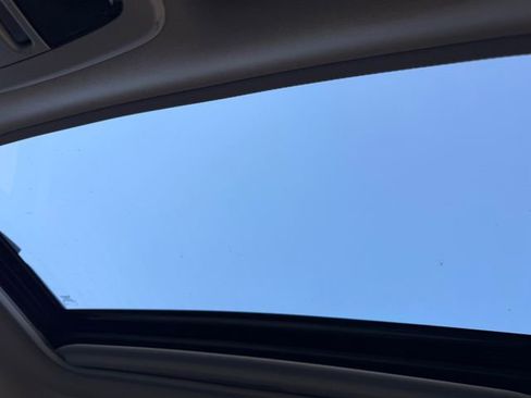 Used 2017 Subaru Outback 2.5i Limited image 14