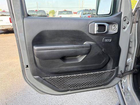 Used 2020 Jeep Wrangler Unlimited Rubicon w/ Quick Order Package 28Y Recon AWD/4WD image 9