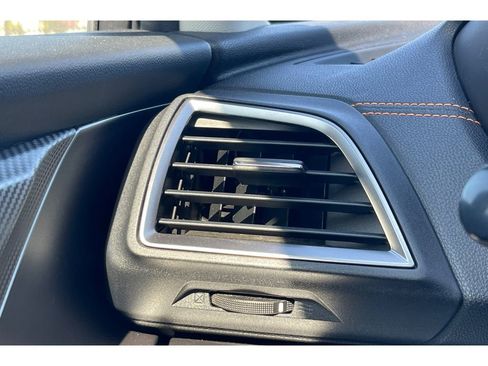 Used 2023 Subaru Crosstrek 2.5i Limited image 29