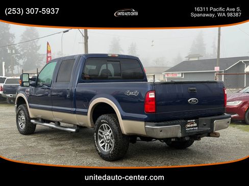 Used 2009 Ford F250 Lariat image 2