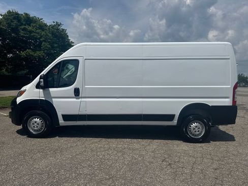 Used 2026 RAM ProMaster 2500 w/ Convenience Group FWD image 6