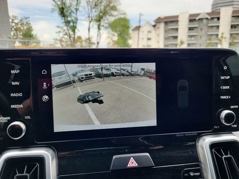 Certified 2022 Kia Sorento SX AWD/4WD image 25