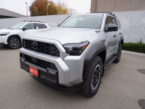 New 2026 Toyota 4Runner TRD Off-Road Premium image 8