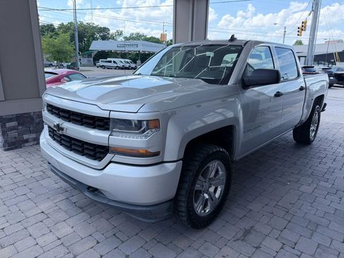 Used 2018 Chevrolet Silverado 1500 Custom w/ Custom Value Package AWD/4WD image 25