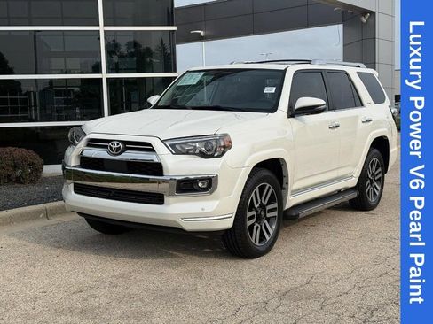 Used 2022 Toyota 4Runner Limited AWD/4WD image 7