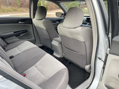 Used 2009 Honda Accord LX image 25