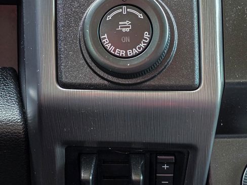 Used 2020 Ford Expedition Platinum image 22