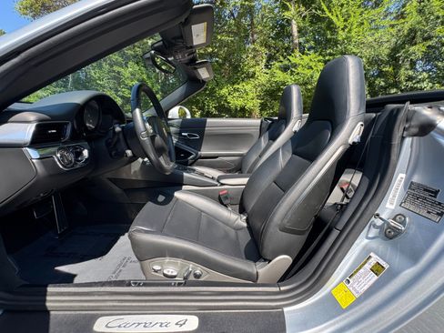 Used 2014 Porsche 911 Carrera 4 AWD/4WD image 33