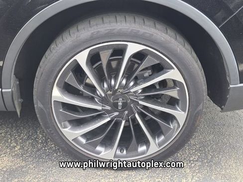 Used 2021 Lincoln Aviator Reserve w/ Equipment Group 201A image 4