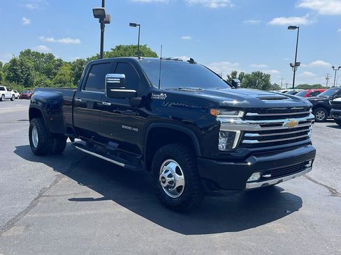 Used 2022 Chevrolet Silverado 3500 High Country AWD/4WD image 7