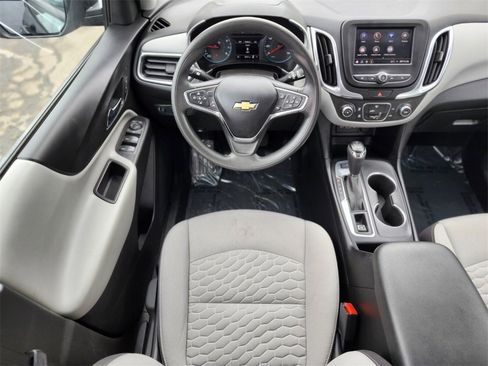 Used 2021 Chevrolet Equinox LS w/ LPO, Floor Liner Package image 11