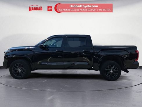 Used 2023 Toyota Tundra Platinum AWD/4WD image 2