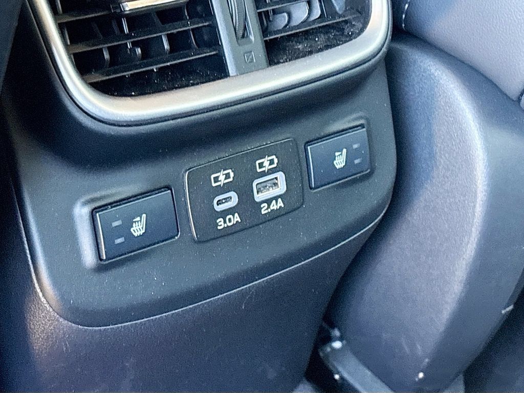 Used 2024 Subaru Outback Touring XT AWD/4WD image 27