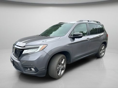 Used 2021 Honda Passport Touring image 2