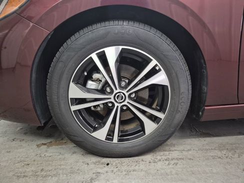 Used 2023 Nissan Sentra SV image 9