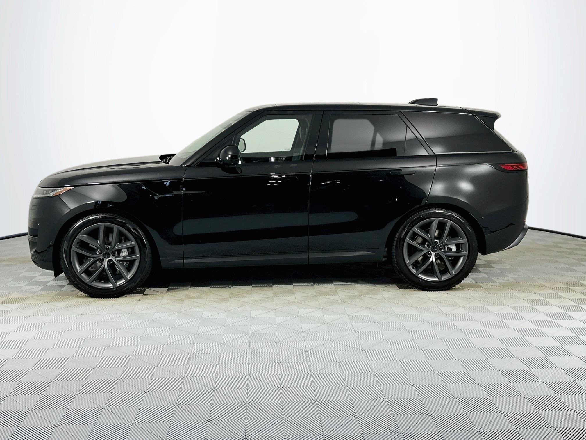 New 2027 Land Rover Range Rover Sport SE AWD/4WD image 8