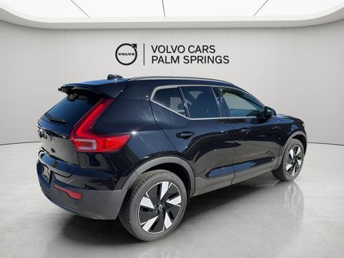 New 2025 Volvo EX40 Core w/ Climate Package image 6