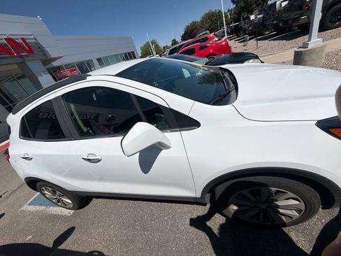Used 2020 Buick Encore Preferred w/ Safety Package FWD image 2