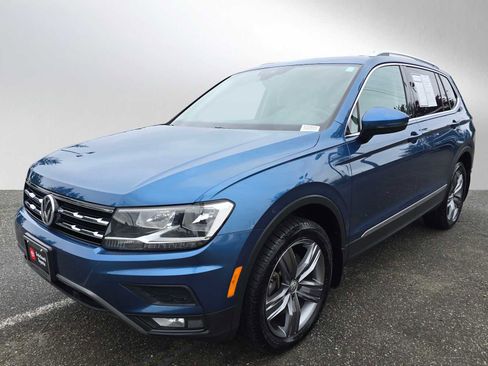Used 2020 Volkswagen Tiguan SEL AWD/4WD image 7