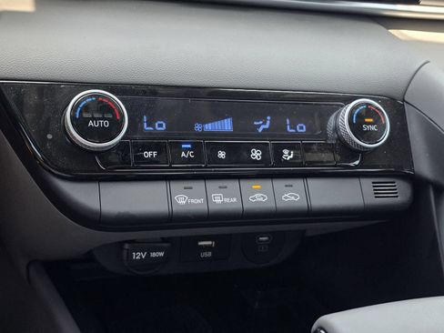 Certified 2026 Hyundai Elantra Sport FWD image 23