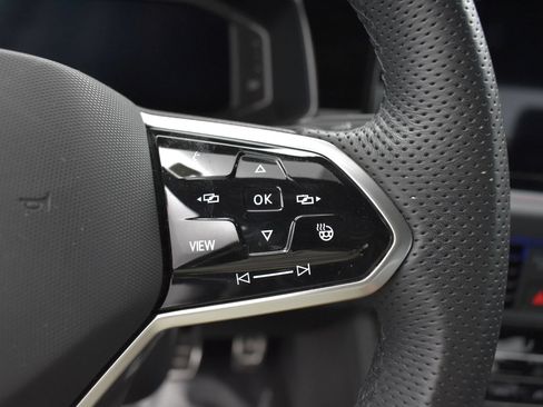 Used 2025 Volkswagen Jetta GLI Autobahn FWD image 7