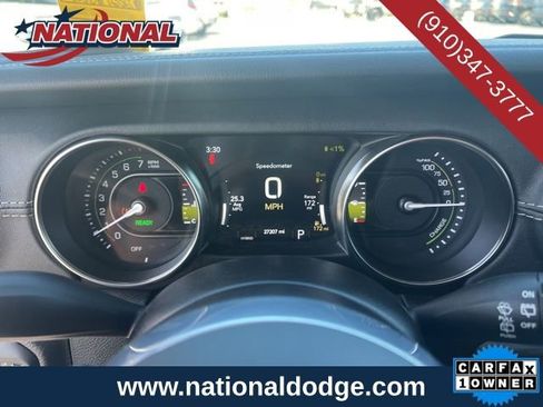 Used 2021 Jeep Wrangler Unlimited Sahara w/ Cold Weather Group AWD/4WD image 9