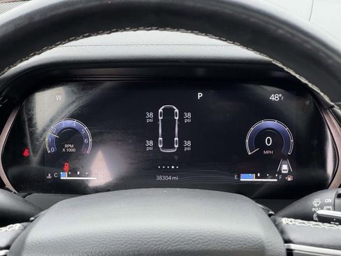 Used 2022 Jeep Grand Cherokee L Limited w/ Luxury Tech Group II image 28