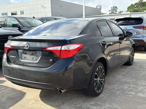 Used 2015 Toyota Corolla S image 3