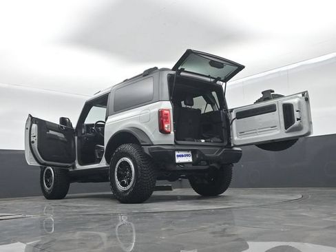 Certified 2021 Ford Bronco Black Diamond w/ Sasquatch Package AWD/4WD image 73