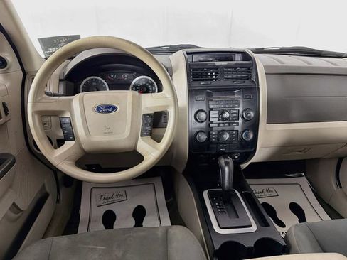 Used 2012 Ford Escape XLS FWD image 21