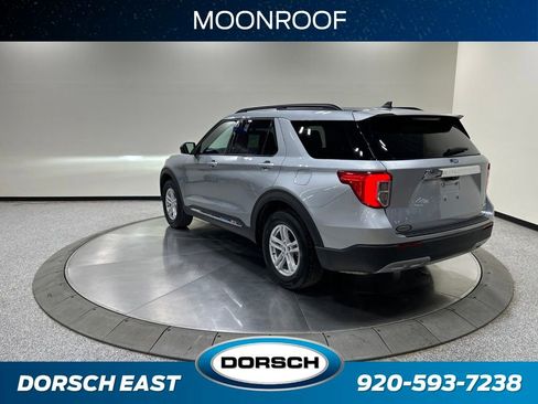 Certified 2024 Ford Explorer XLT w/ Equipment Group 202A AWD/4WD image 3