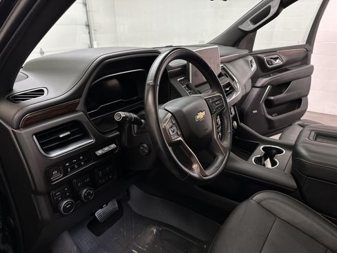 Used 2023 Chevrolet Suburban High Country w/ Max Trailering Package AWD/4WD image 18