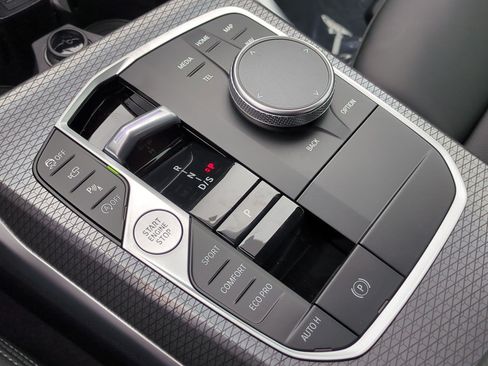 Used 2026 BMW 430i Coupe w/ M Sport Package RWD image 25