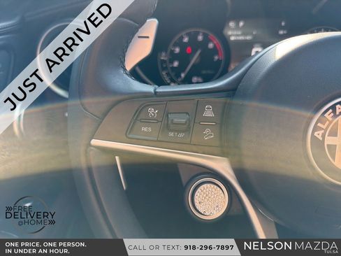 Used 2019 Alfa Romeo Stelvio Ti Sport w/ Quick Order Package 22S Sport AWD/4WD image 14