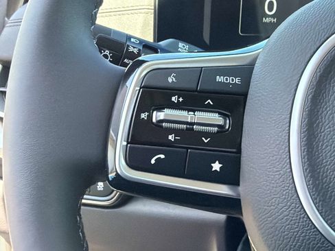 New 2026 Kia Carnival SX Prestige FWD image 32