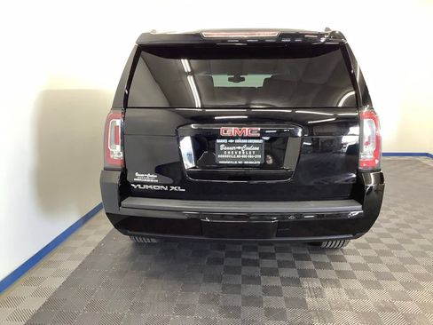 Used 2020 GMC Yukon XL SLE w/ Convenience Package AWD/4WD image 25